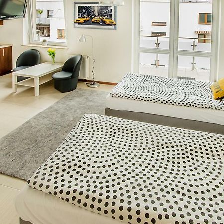 Apartament Kniaziewicza - Komfortowe Noclegi Piaseczno  Εξωτερικό φωτογραφία
