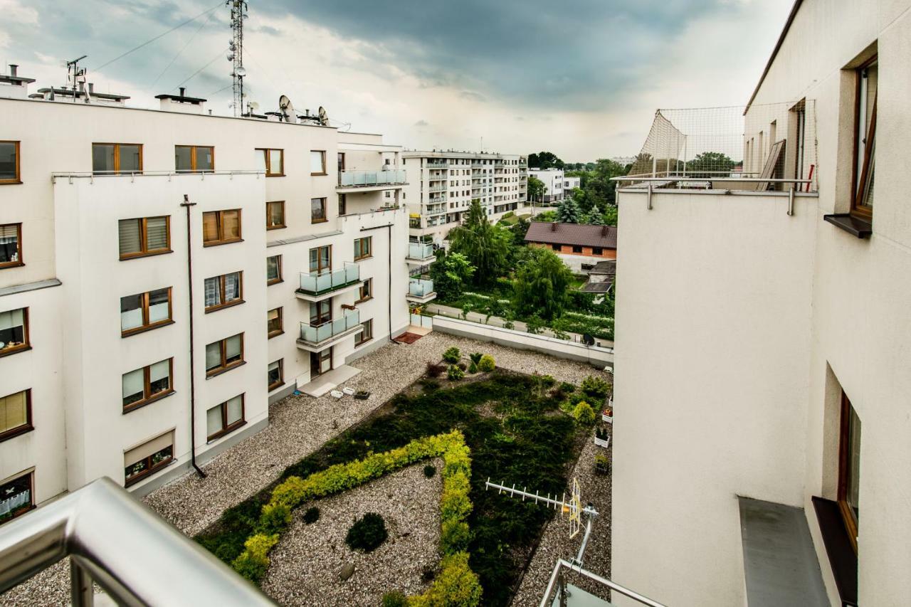 Apartament Kniaziewicza - Komfortowe Noclegi Piaseczno  Εξωτερικό φωτογραφία